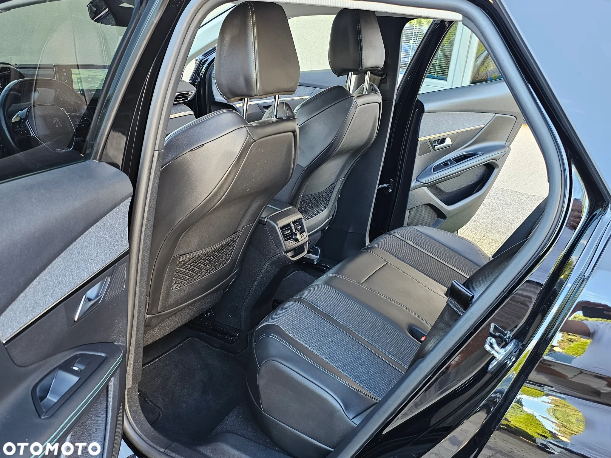 Peugeot 3008 Hybrid 225 e-EAT8 Allure Pack - 30