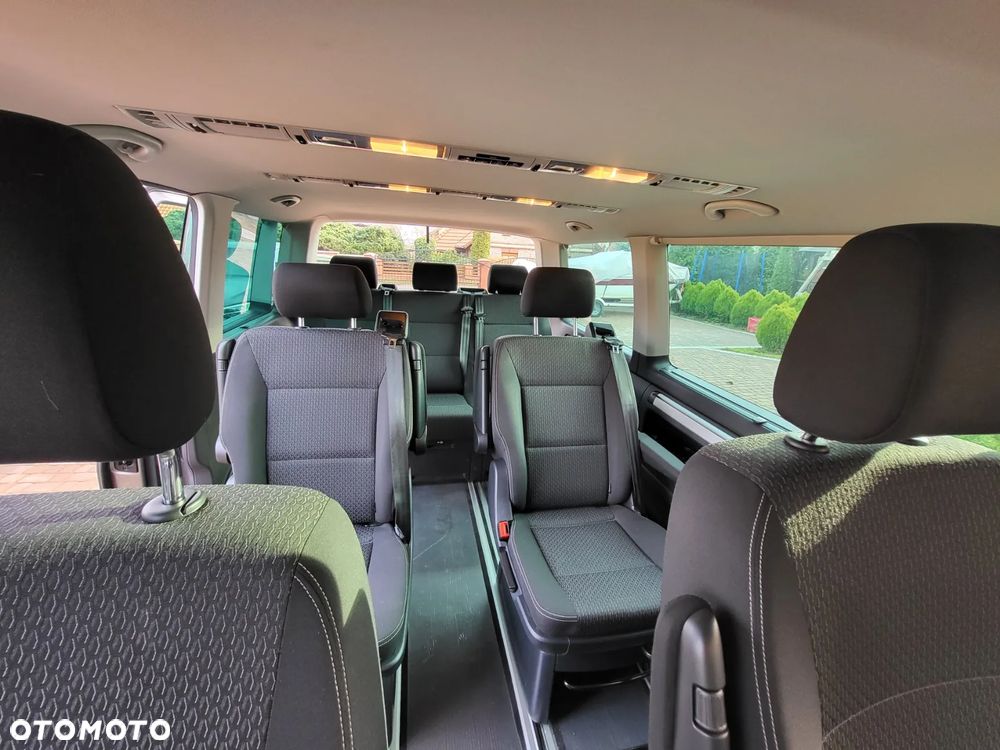 Volkswagen Multivan 2.0 TDI L1 Comfortline DSG - 12