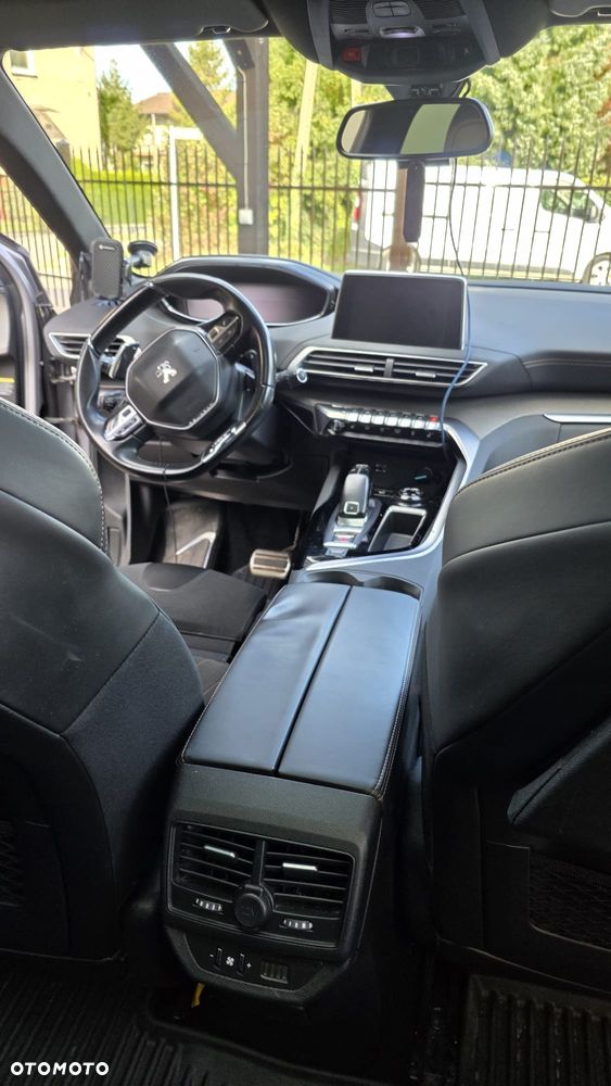 Peugeot 5008 - 23