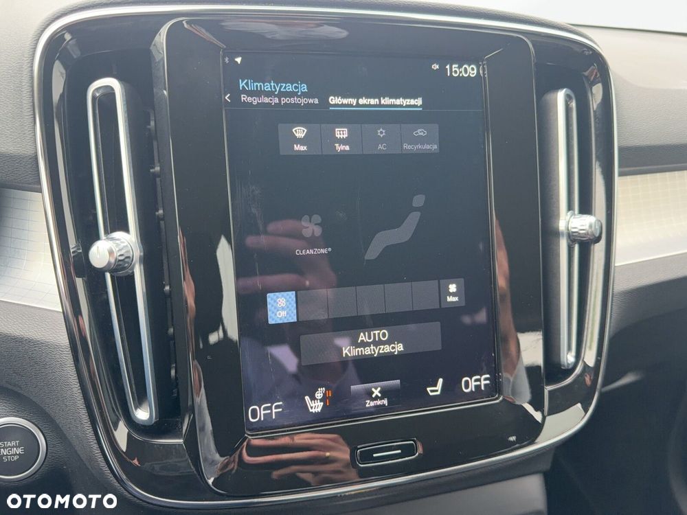 Volvo XC 40 - 29