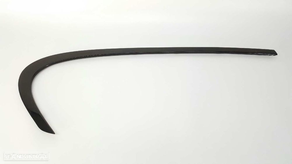 EMBELIZADOR BMW SERIE 1 LIM. (F20/F21) 118D M SPORT - 1