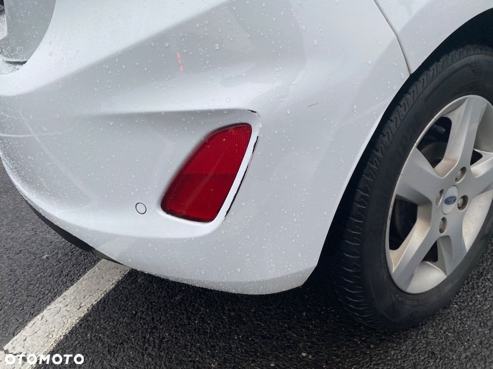 Ford Fiesta 1.5 TDCi ACTIVE - 11