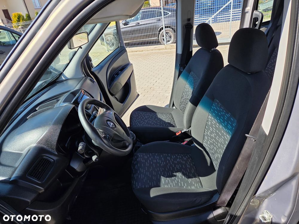 Opel Combo 1.6 CDTI Enjoy - 12