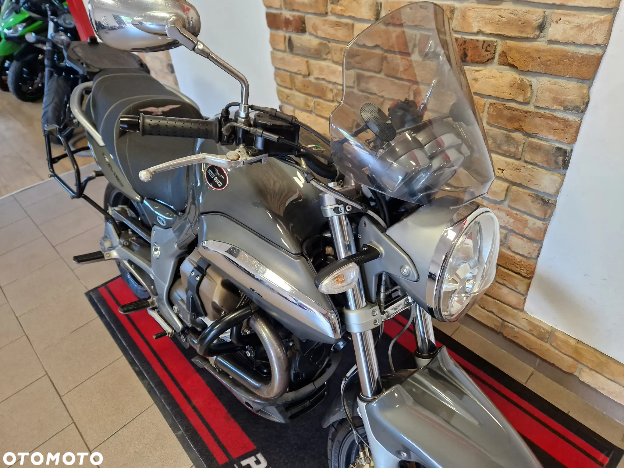 Moto Guzzi Breva - 31