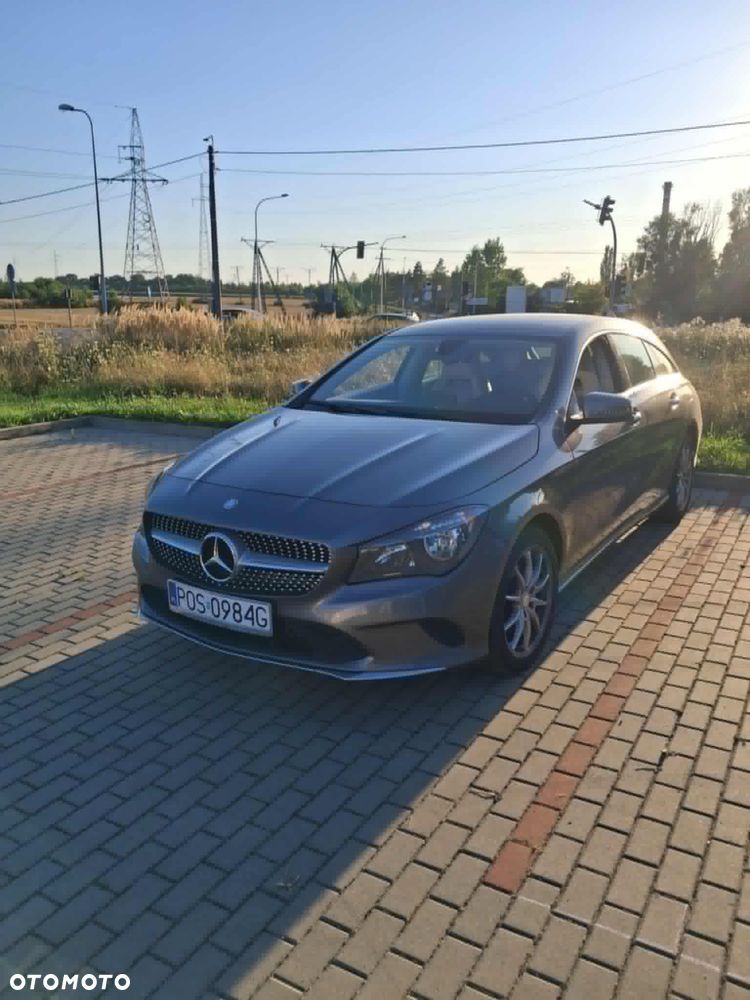 Mercedes-Benz CLA 180 d - 2