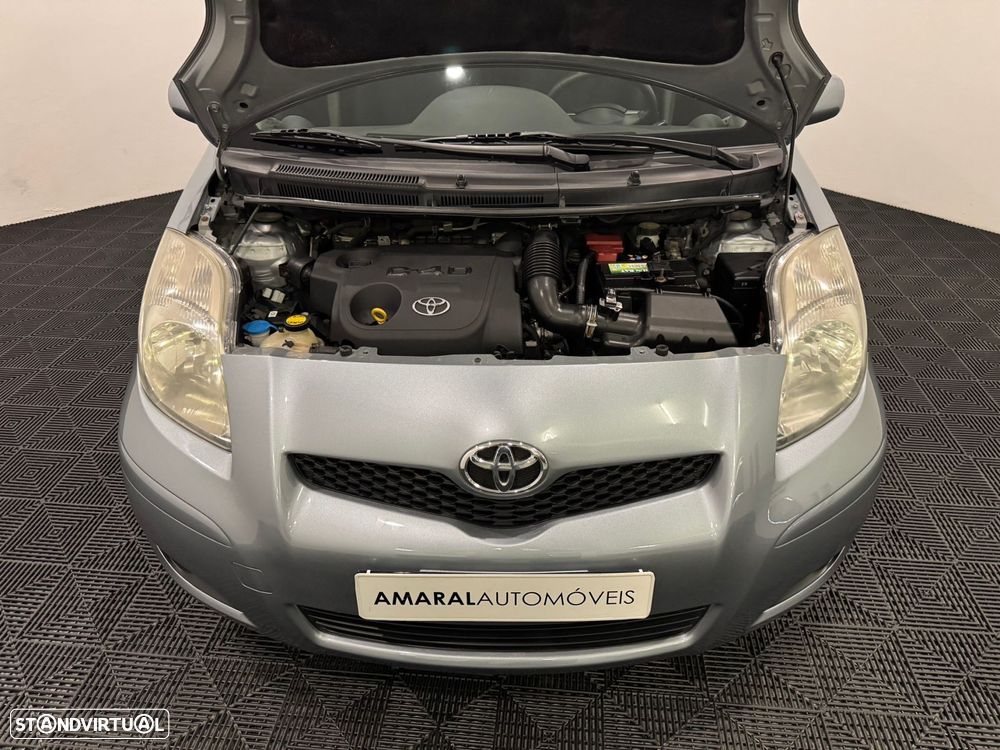 Toyota Yaris 1.4 D-4D SE Sport - 43