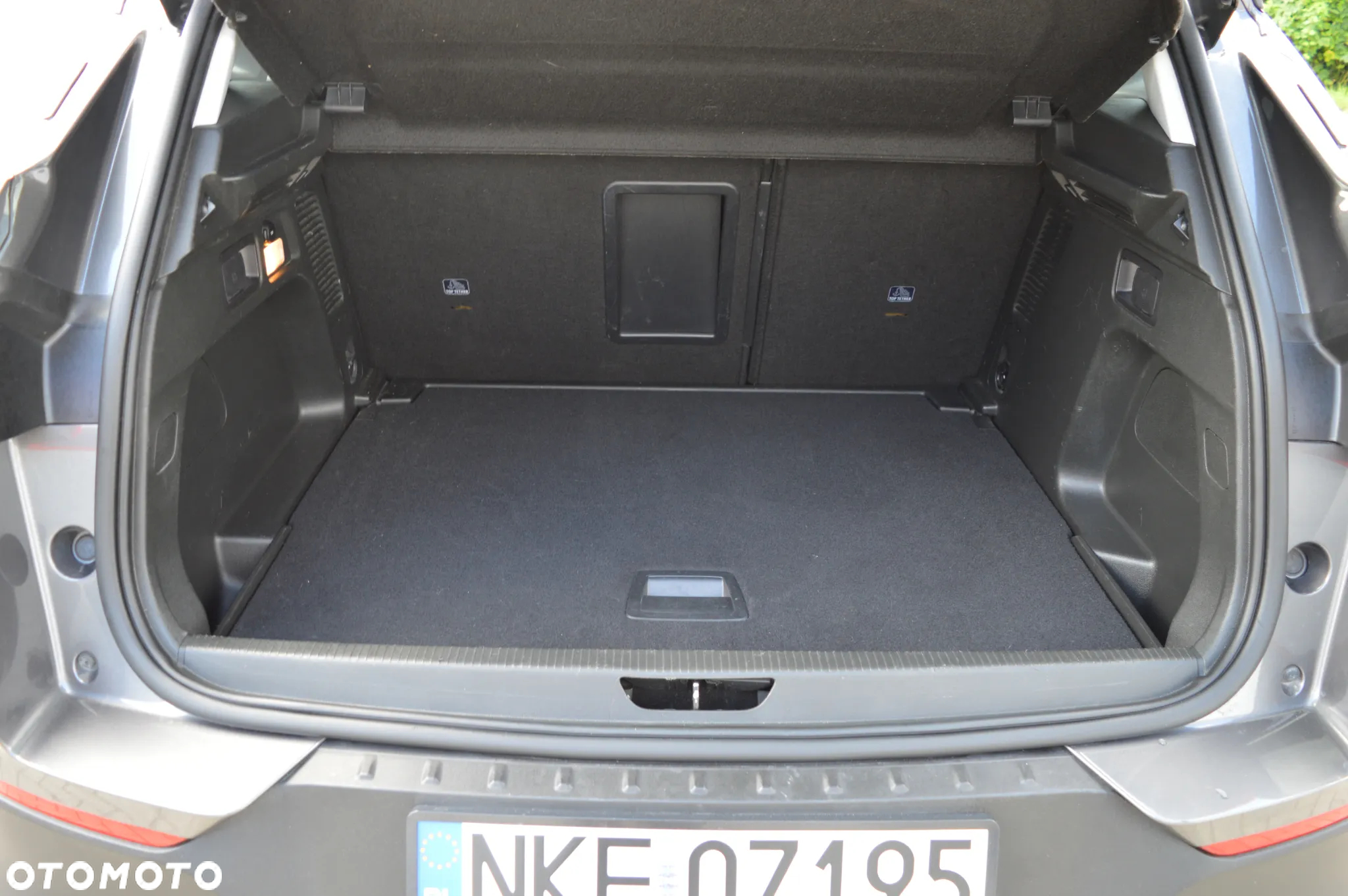 Opel Grandland X 1.2 Start/Stop Business INNOVATION - 12