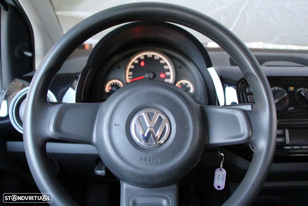 VW Up! 1.0 BlueMotion Move - 21