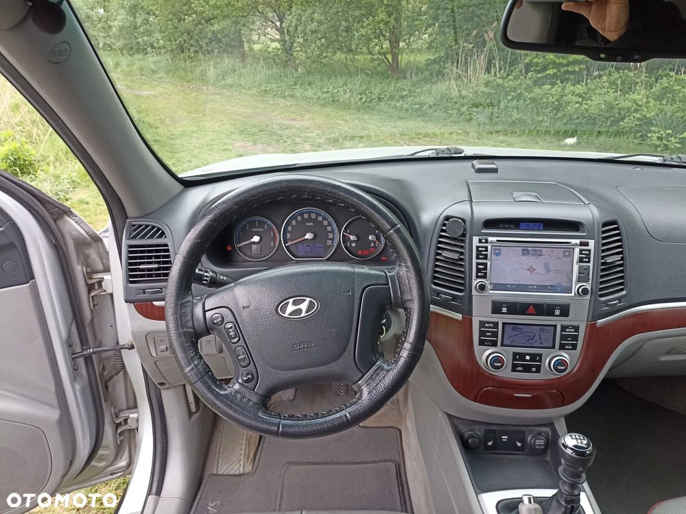 Hyundai Santa Fe - 36