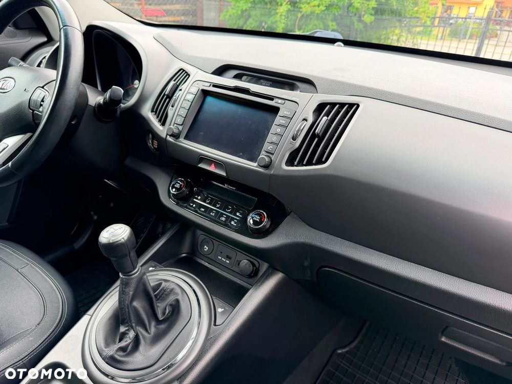 Kia Sportage 2.0 CVVT 4WD Vision - 21