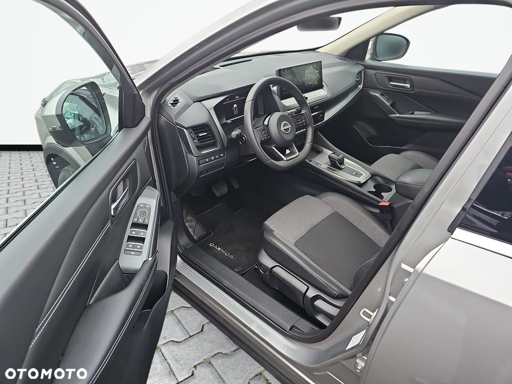 Nissan Qashqai 1.3 DIG-T MHEV N-Connecta Xtronic - 9