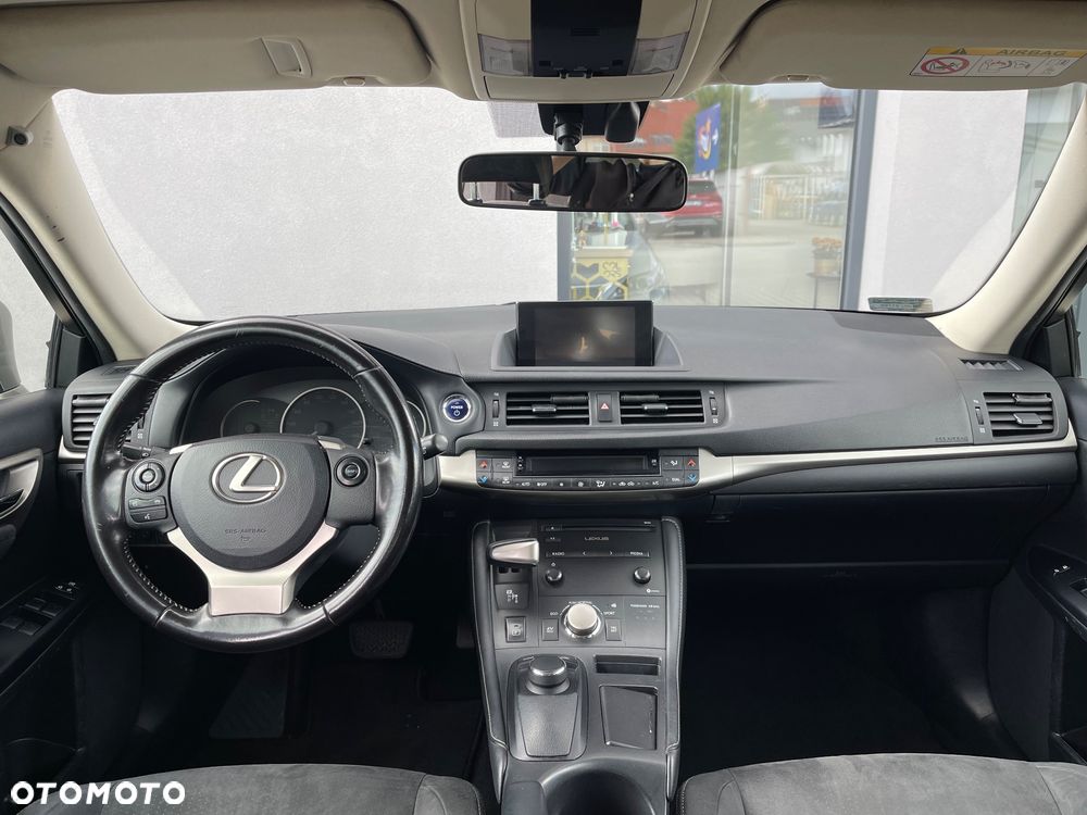 Lexus CT 200h Elegance - 13