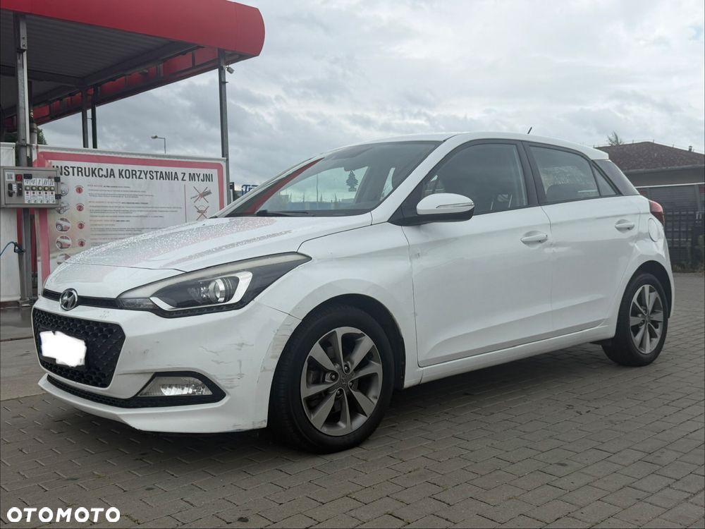 Hyundai i20 1.1 CRDi Trend - 1