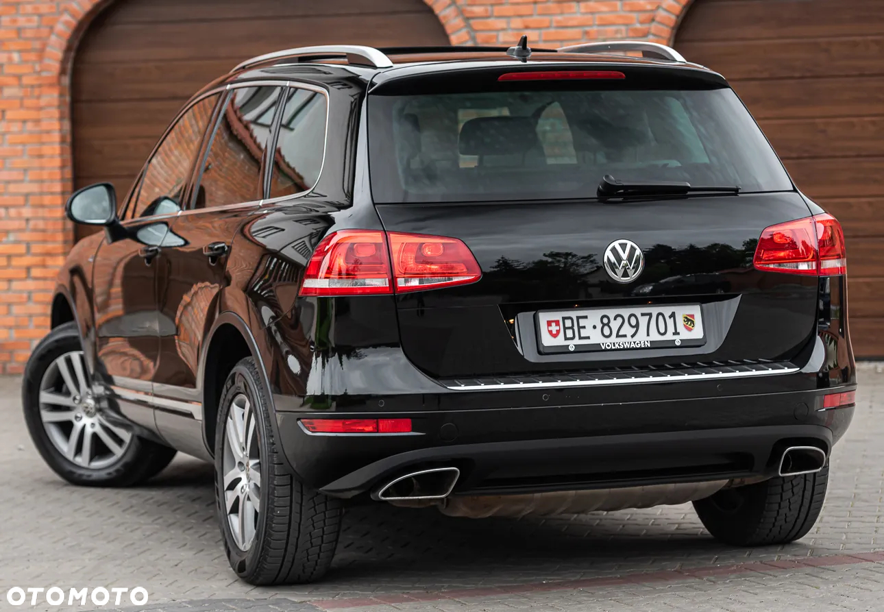 Volkswagen Touareg 3.0 V6 TDI BMT R-Style - 8