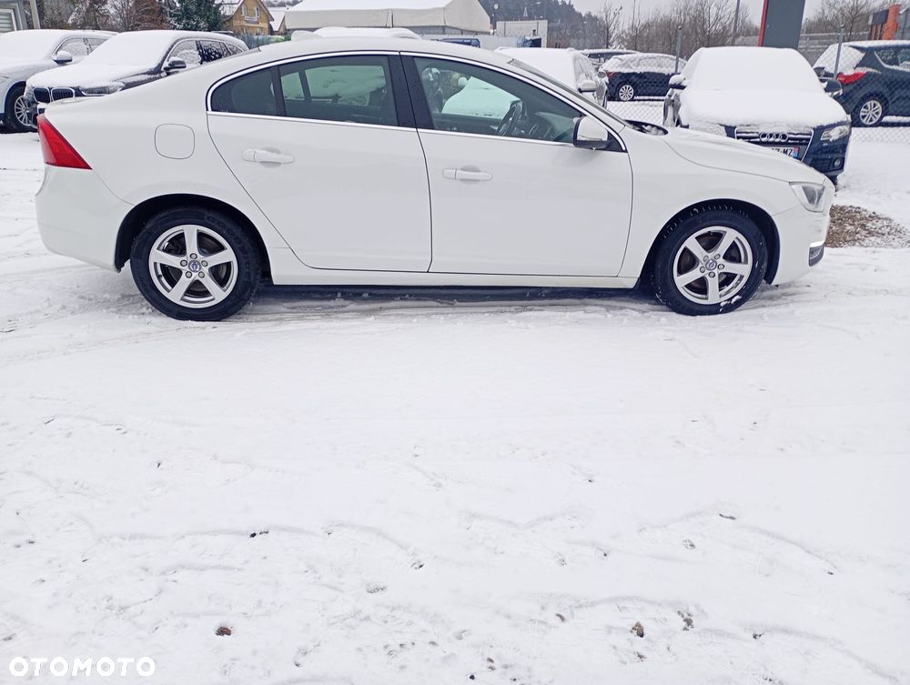 Volvo S60 D3 Drive-E Dynamic Edition (Momentum) - 29