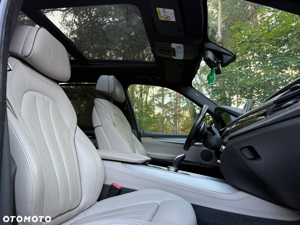 BMW X5 xDrive30d - 17