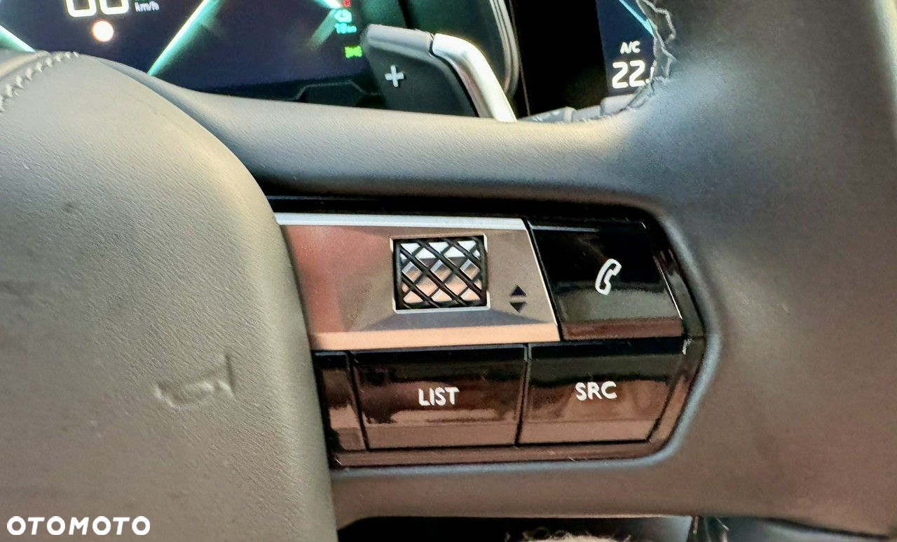 DS Automobiles DS 7 Crossback - 24