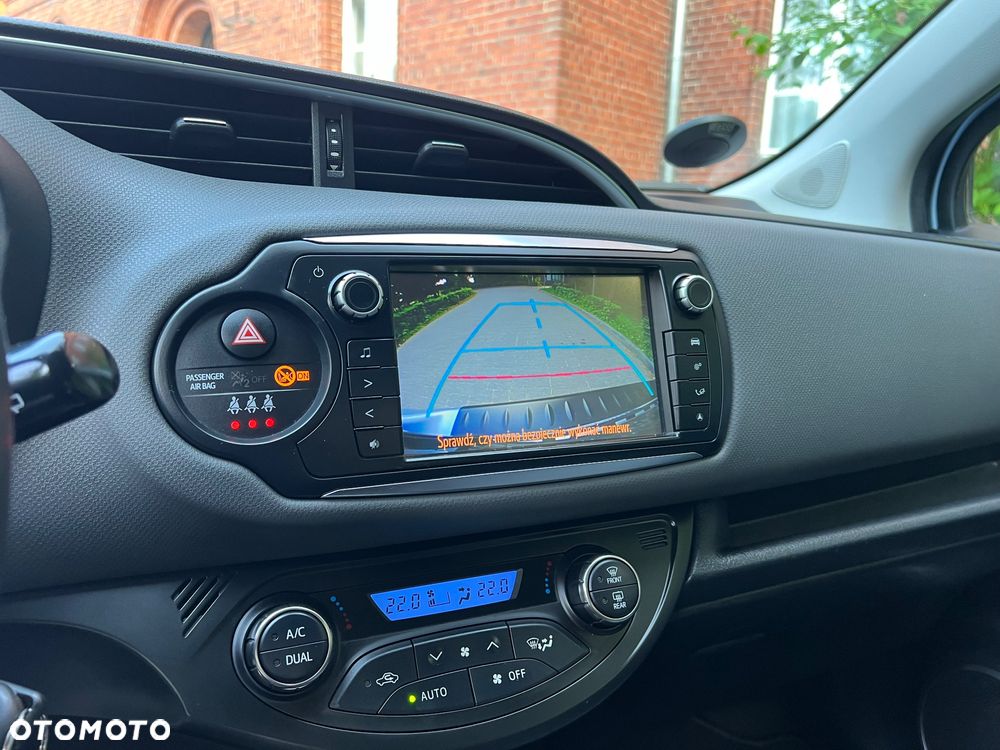 Toyota Yaris 1.5 VVT-i Comfort - 11