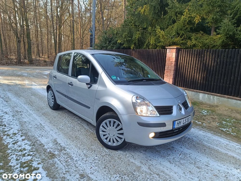 Renault Modus - 2