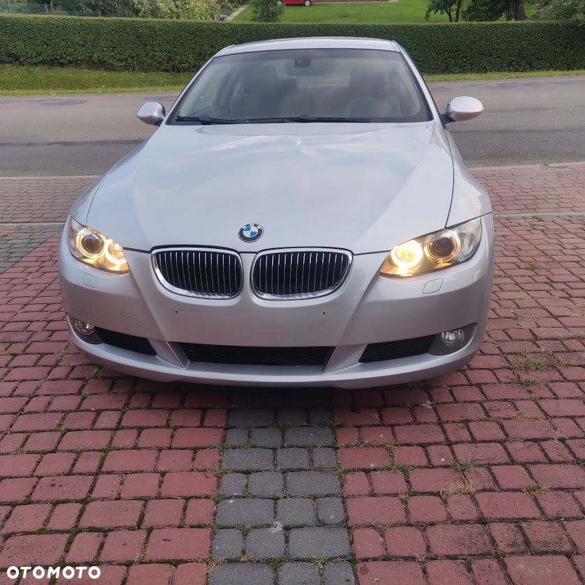 BMW Seria 3 320i Edition Exclusive - 4