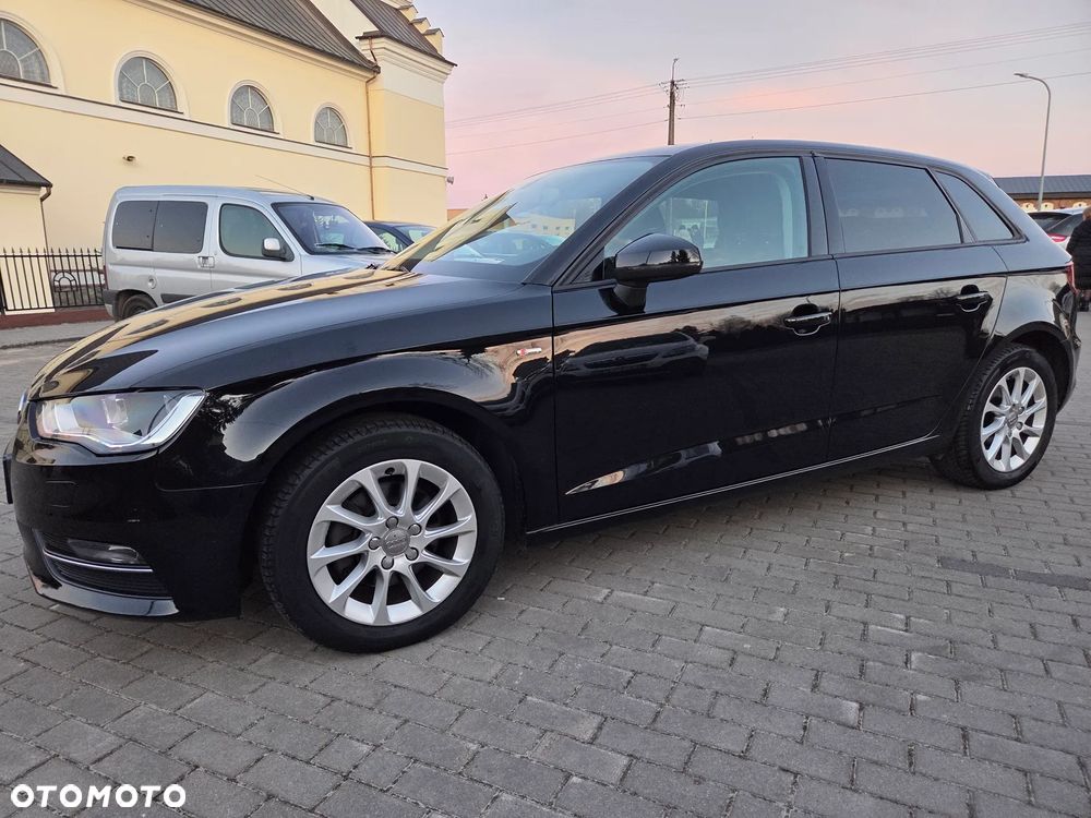 Audi A3 Sportback 2.0 TDI Premiere Edition - 1