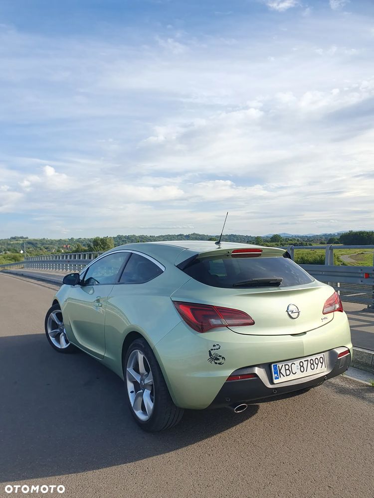Opel Astra - 3