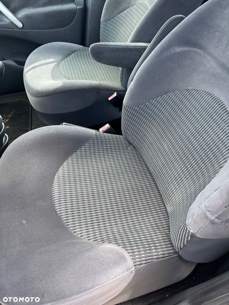 Citroën Xsara Picasso 1.6 16V Exclusive - 21