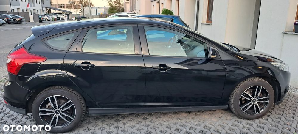 Ford Focus 1.6 Gold X (Trend) - 4