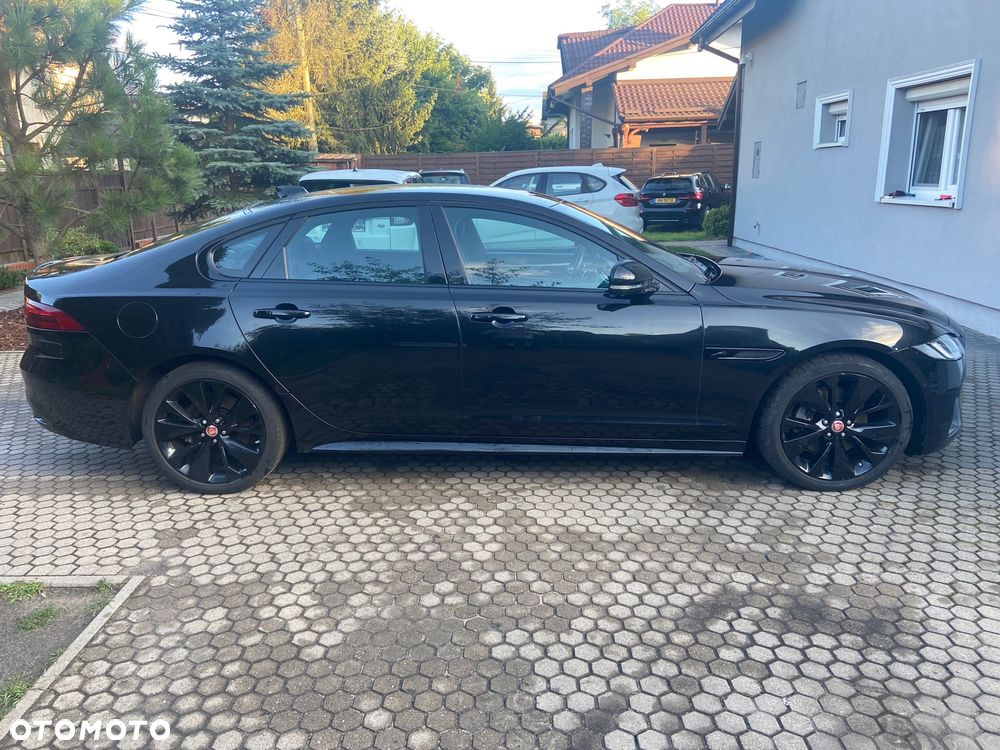Jaguar XF D200 R-Dynamic HSE - 12