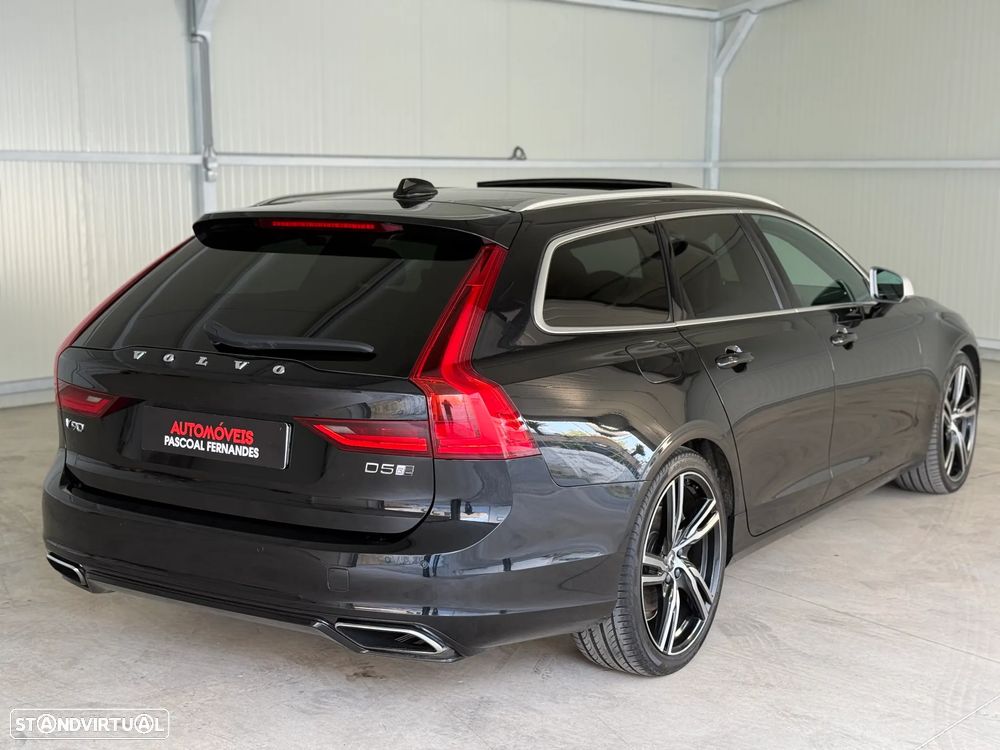 Volvo V90 D5 AWD Geartronic R Design - 3