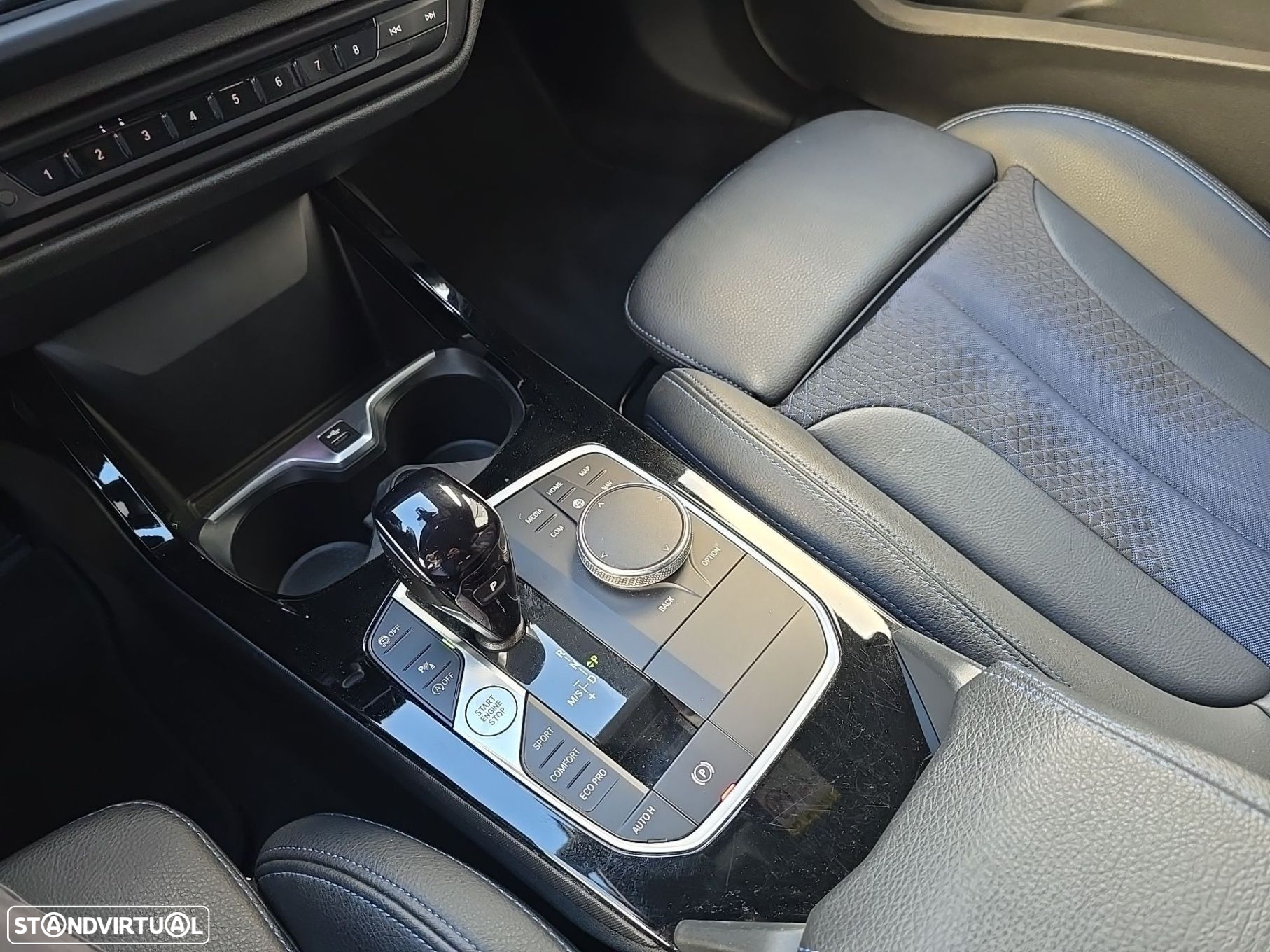 BMW 116 d Pack Desportivo M Auto - 17