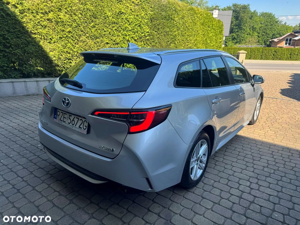 Toyota Corolla 2.0 Hybrid Comfort - 3