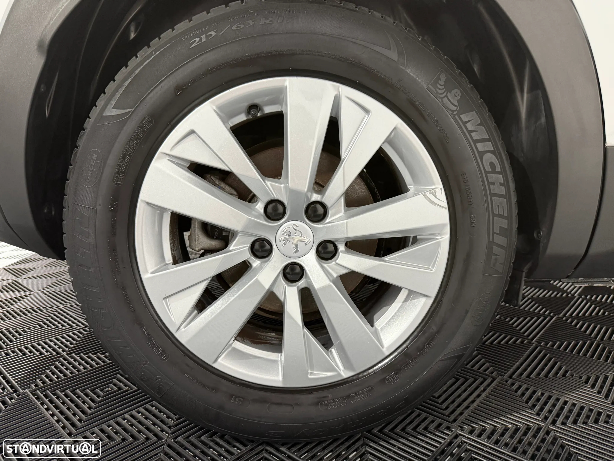 Peugeot 3008 1.2 PureTech Active Pack - 6