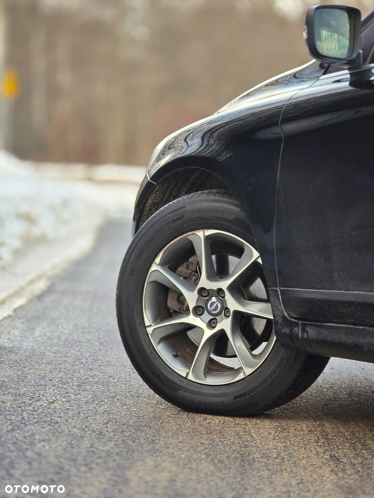 Volvo XC 60 D4 Drive-E Ocean Race - 36