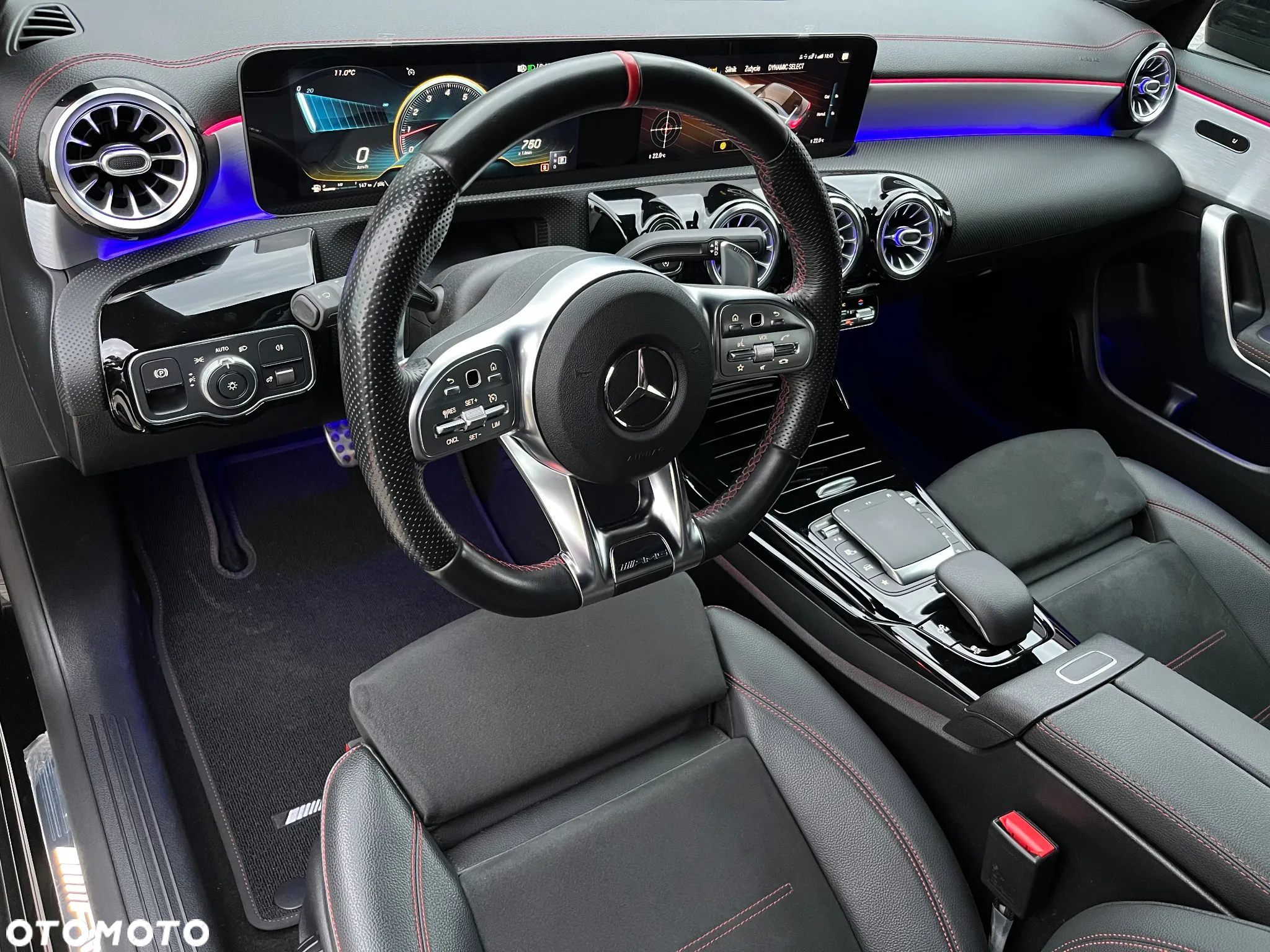 Mercedes-Benz CLA AMG 35 4-Matic 7G-DCT - 8