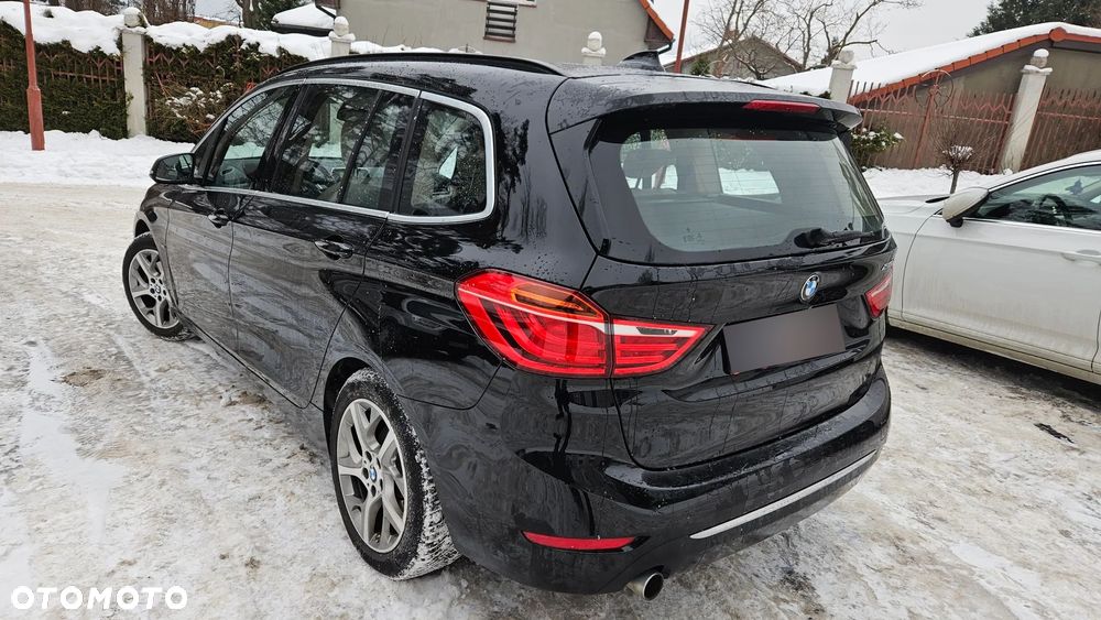 BMW Seria 2 218d Luxury Line - 8