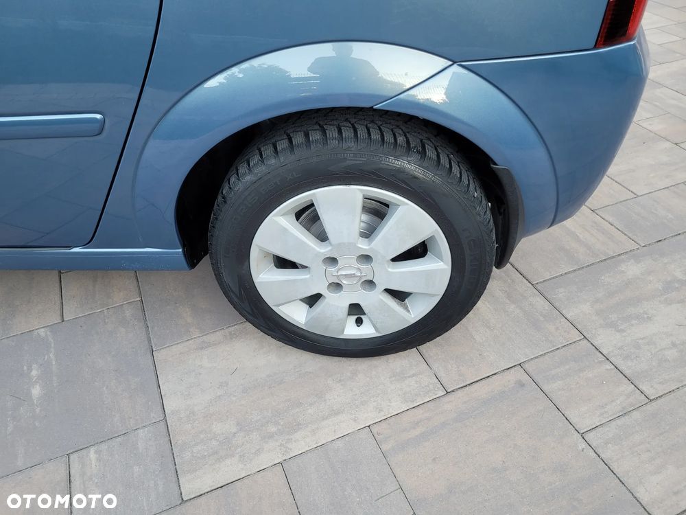 Opel Meriva 1.8 16V Cosmo - 13