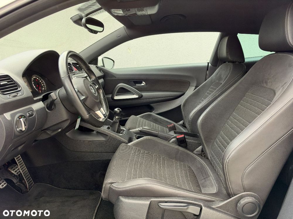 Volkswagen Scirocco - 18