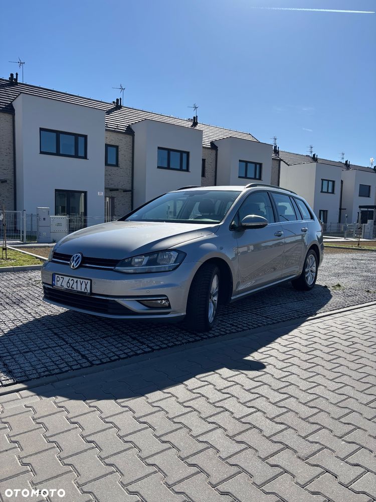 Volkswagen Golf 1.5 TSI BMT Evo Highline DSG - 1