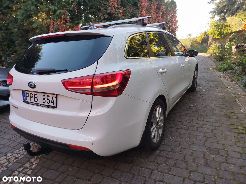 Kia Ceed - 15