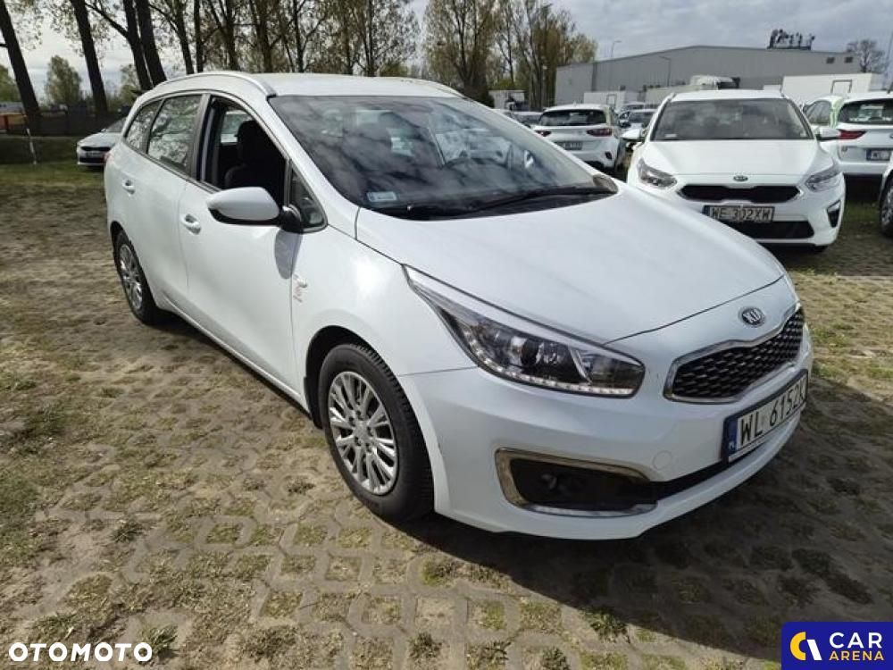 Kia Ceed - 6