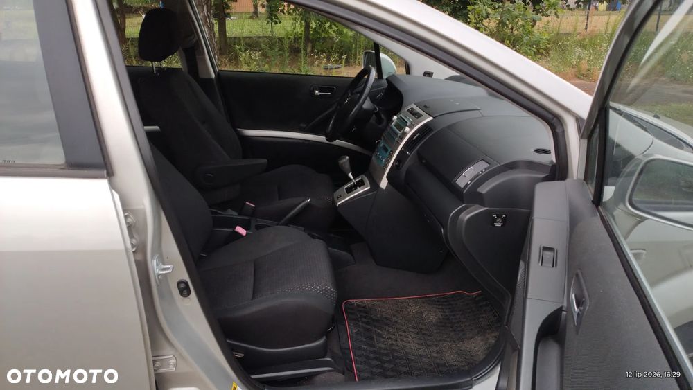 Toyota Corolla Verso 1.8 Premium + 7os MM - 14