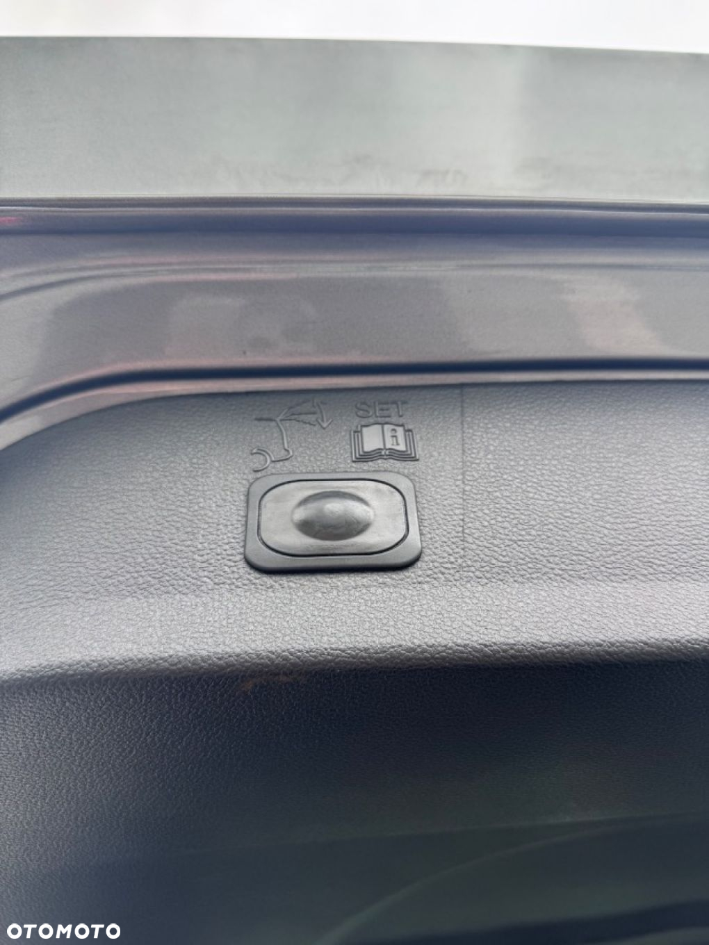 Ford Kuga - 13