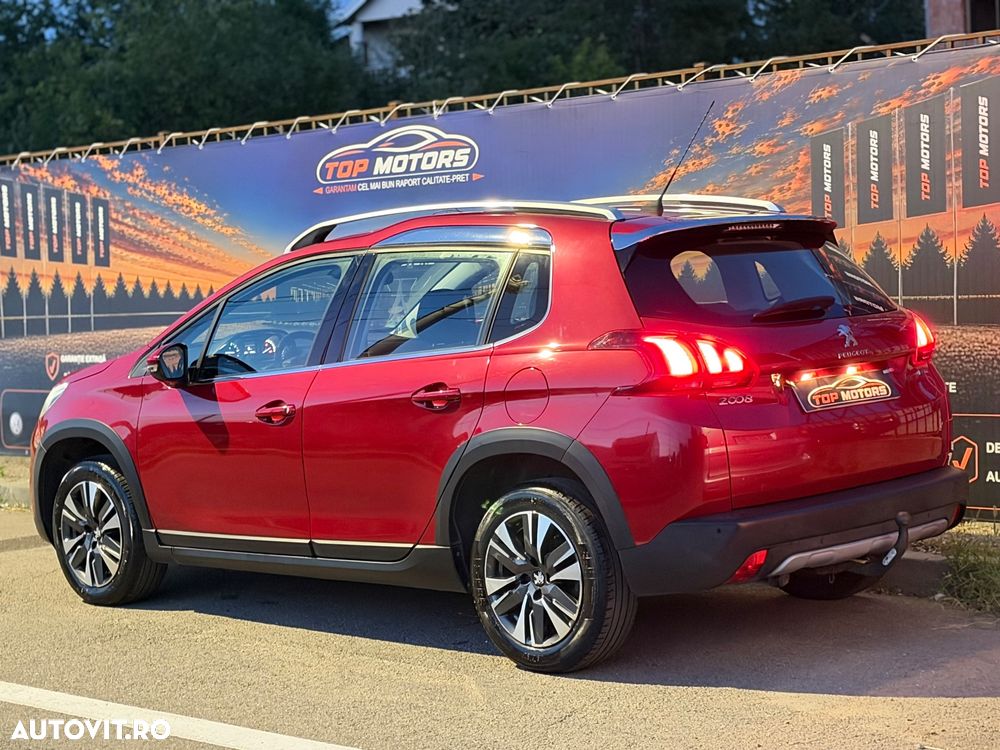 Peugeot 2008 PureTech 130 Stop&Start Allure - 4