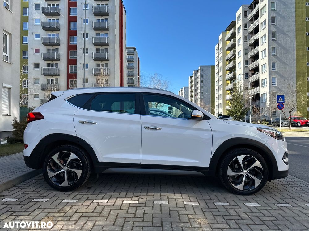 Hyundai Tucson blue 1.7 CRDi 2WD DCT Style - 11