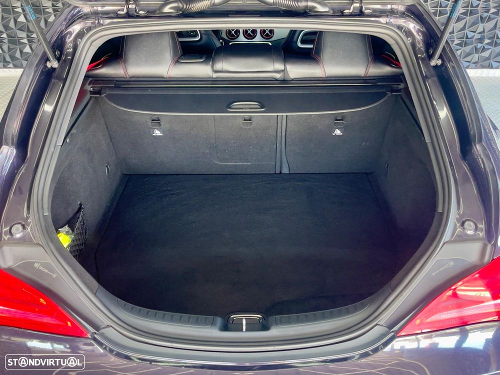 Mercedes-Benz CLA 45 AMG Shooting Brake 4-Matic - 35