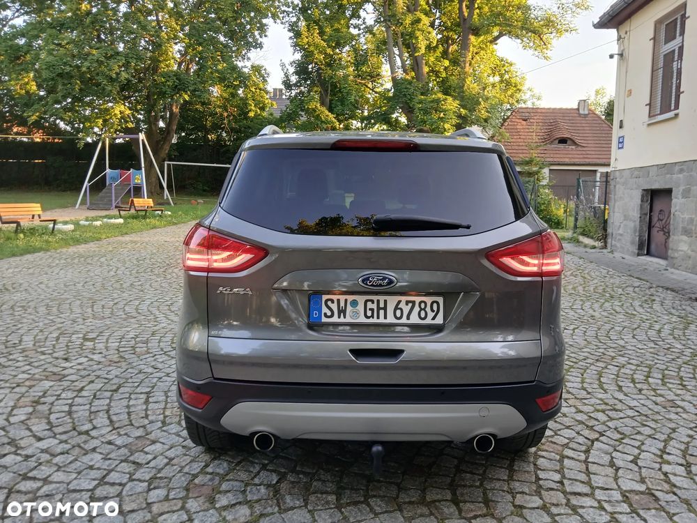 Ford Kuga 2.0 TDCi 4x4 Titanium - 9