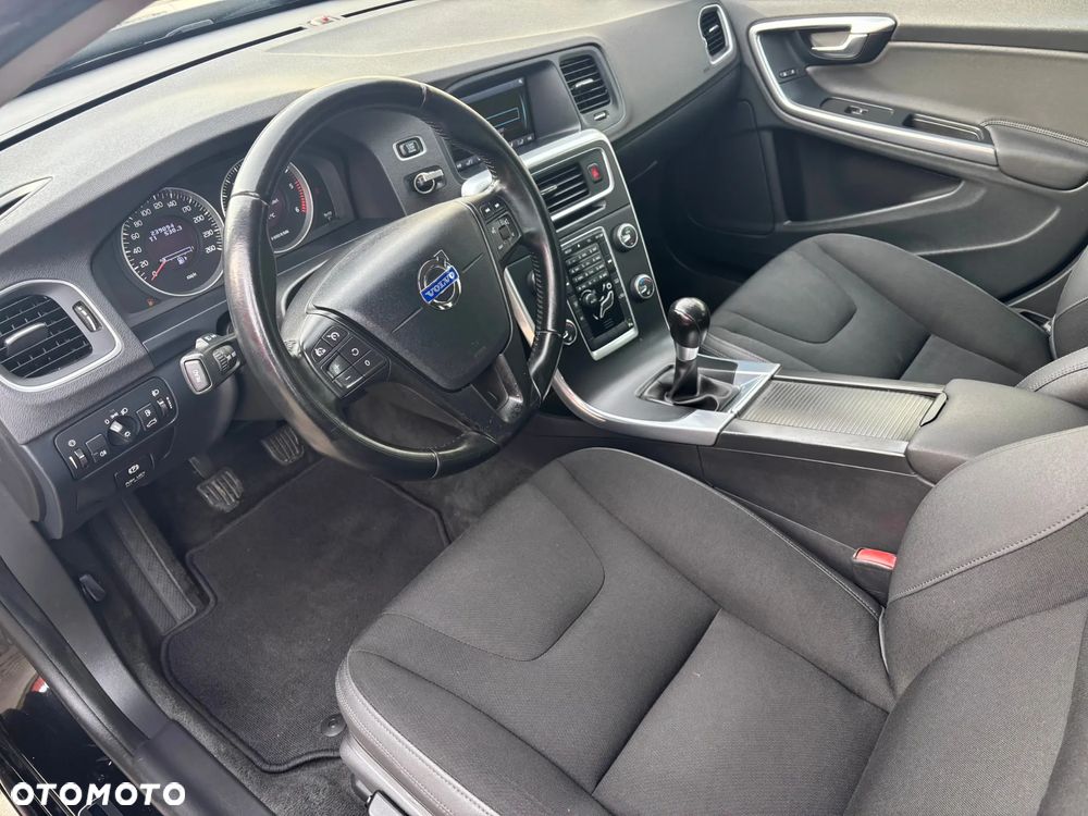 Volvo V60 D3 Kinetic - 7