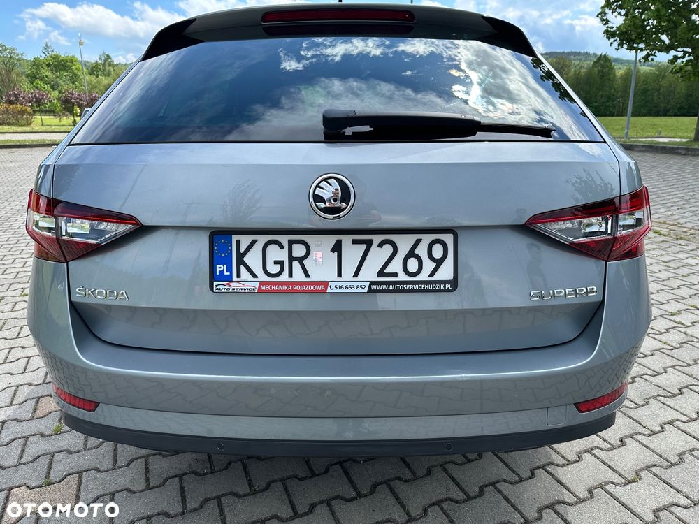 Skoda Superb 2.0 TDI Active DSG - 21