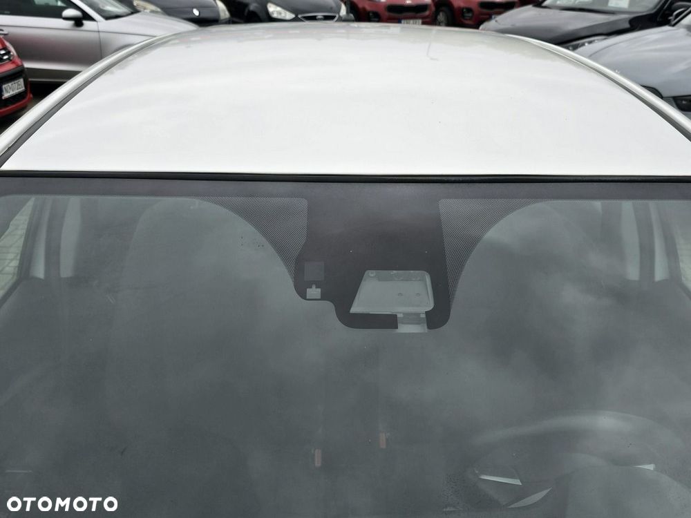 Toyota Yaris - 4